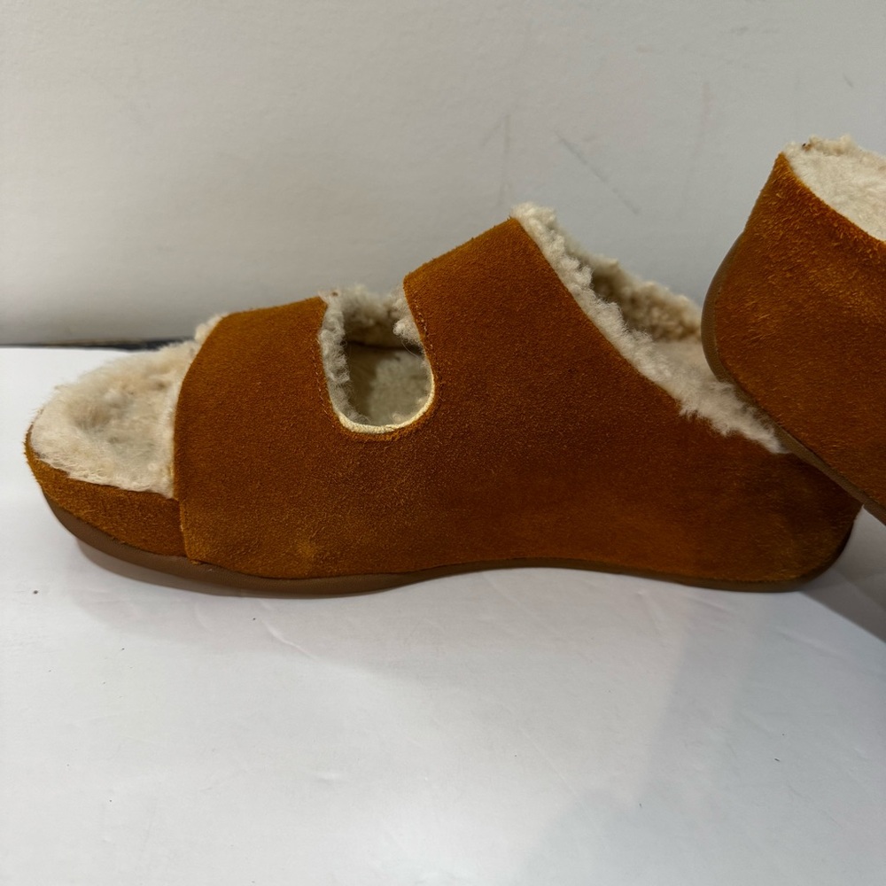 FitFlop Shuv Two-Bar Shearling Suede Slides Tan size 8 - Picture 6 of 9